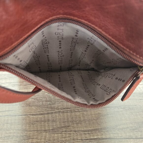 ✨ Margot New York Cognac Leather Crossbody Bag ✨ - Picture 4 of 6